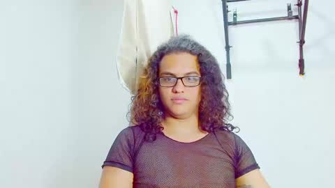 Snapshot of elkingthe chatting on February 6, 2025, 6:56 pm Diana online show from February 6, 2025, 6:56 pm