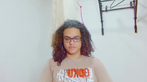 Snapshot of elkingthe chatting on February 22, 2025, 8:31 pm Diana online show from February 22, 2025, 8:31 pm