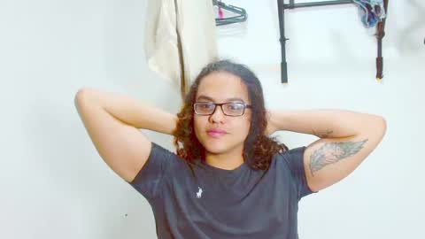 Snapshot of elkingthe chatting on March 9, 2025, 12:20 pm Diana online show from March 9, 2025, 12:20 pm