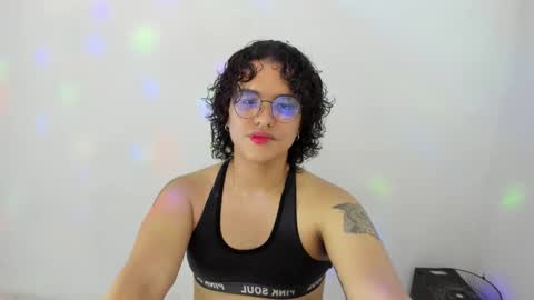 Snapshot of elkingthe chatting on October 25, 2025, 7:52 pm Diana online show from October 25, 2025, 7:52 pm