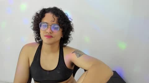 Snapshot of elkingthe chatting on October 31, 2025, 7:04 pm Diana online show from October 31, 2025, 7:04 pm