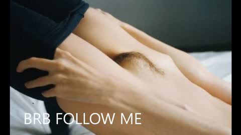 Ella   Give it a thumbs up please its important online show from December 27, 2024, 2:58 am