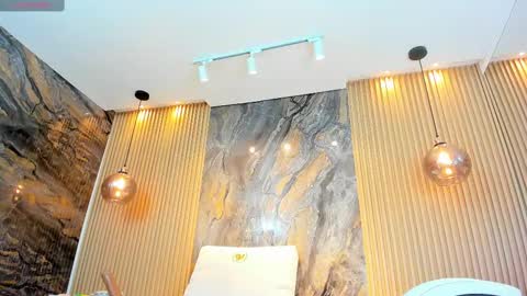 ella harper online show from February 20, 2025, 5:12 am