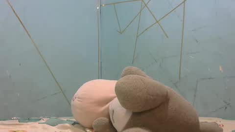 ella lee15x online show from May 1, 2026, 2:38 am
