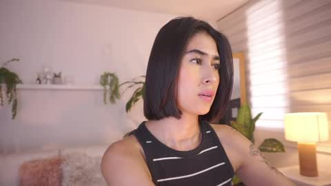 ELLA OWEN online show from April 27, 2026, 7:23 pm