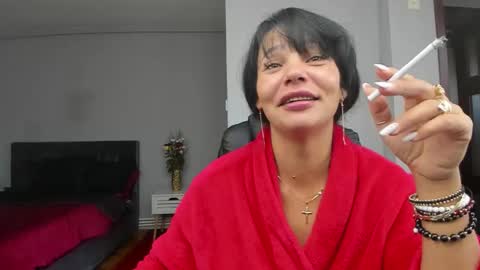 Snapshot of ella_sweety0 chatting on October 10, 2025, 9:30 am Ella online show from October 10, 2025, 9:30 am