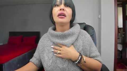 Snapshot of ella_sweety0 chatting on October 20, 2025, 12:16 pm Ella online show from October 20, 2025, 12:16 pm