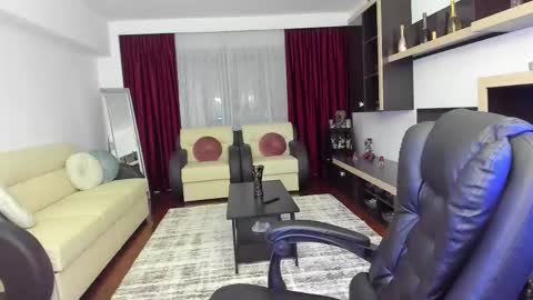 Snapshot of ella_sweety0 chatting on February 14, 2026, 11:45 pm Ella online show from February 14, 2026, 11:45 pm