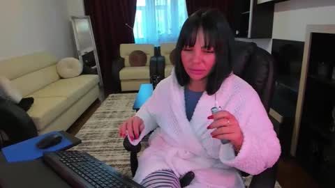 Snapshot of ella_sweety0 chatting on March 12, 2026, 7:36 am Ella online show from March 12, 2026, 7:36 am