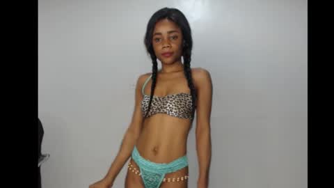 ella online show from October 19, 2025, 5:08 am