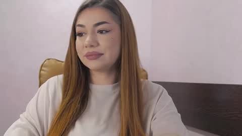 Ella online show from March 8, 2026, 4:27 am