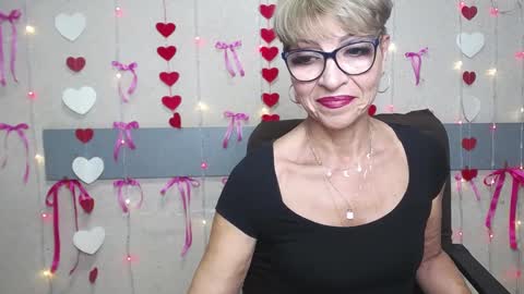 EllaBonito online show from January 22, 2025, 9:35 am