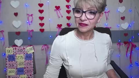 EllaBonito online show from February 5, 2025, 3:31 pm