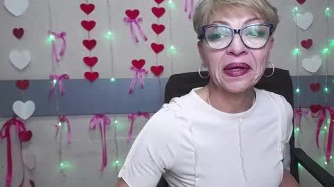 EllaBonito online show from March 7, 2025, 1:29 pm