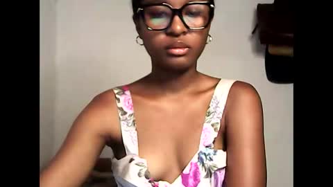 ellah245 online show from February 23, 2026, 8:44 am