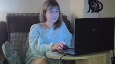 ellajohnsonx online show from March 14, 2026, 2:33 pm