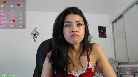 Ella Amoneth online show from June 6, 2026, 3:44 am