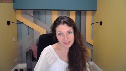 Snapshot of ellalongs chatting on January 11, 2025, 3:42 pm EllaLongs online show from January 11, 2025, 3:42 pm