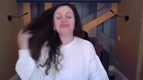 Snapshot of ellalongs chatting on November 22, 2025, 12:37 pm EllaLongs online show from November 22, 2025, 12:37 pm