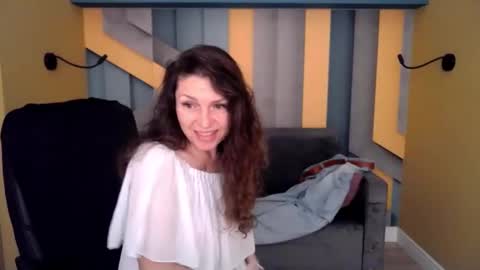 EllaLongs online show from February 20, 2026, 12:38 pm