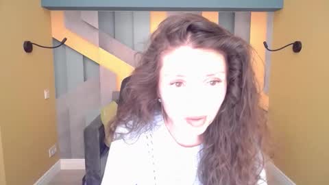 EllaLongs online show from April 28, 2026, 11:26 am