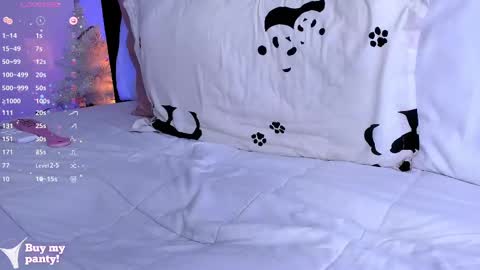 Snapshot of ellamilano chatting on February 10, 2025, 7:07 pm Ella online show from February 10, 2025, 7:07 pm