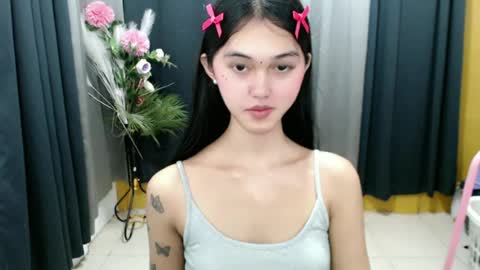 Snapshot of ellamiller69 chatting on June 15, 2026, 4:09 pm ELLA online show from June 15, 2026, 4:09 pm