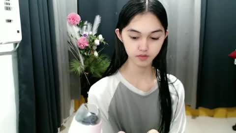 ELLA online show from July 3, 2026, 4:02 pm