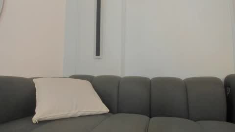 Snapshot of ellamontoya chatting on November 29, 2025, 11:24 am Ella online show from November 29, 2025, 11:24 am