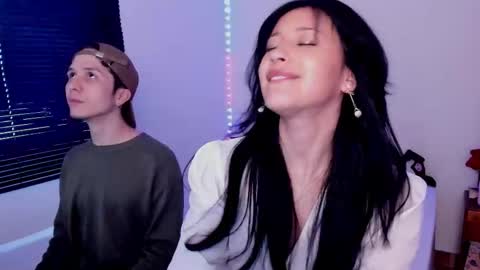 Snapshot of ellancain chatting on October 28, 2025, 4:53 pm Ella and Cain online show from October 28, 2025, 4:53 pm