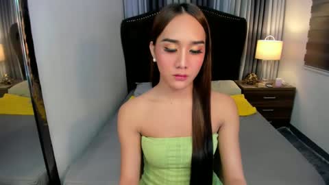 Sophia online show from February 23, 2025, 8:22 pm