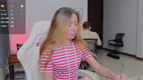 Snapshot of ellcrys chatting on October 7, 2025, 1:41 pm im Elsa lets go Subscribe to my OF and Youtube -35 online show from October 7, 2025, 1:41 pm