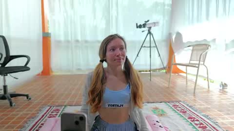 Snapshot of ellcrys chatting on May 13, 2026, 2:53 am im Elsa lets go Subscribe to my OF and Youtube -35 online show from May 13, 2026, 2:53 am
