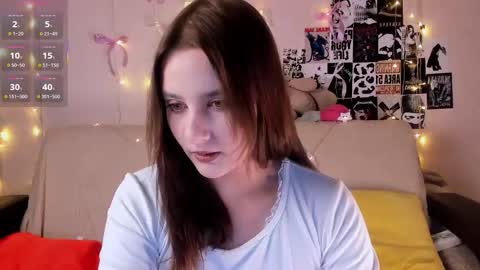 My name is Ellie online show from December 4, 2025, 12:03 pm