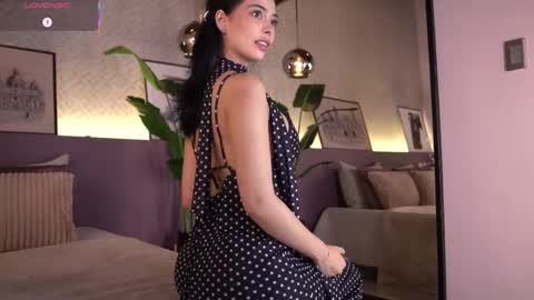 Snapshot of ellediane chatting on June 7, 2026, 11:30 pm Elle Diane online show from June 7, 2026, 11:30 pm