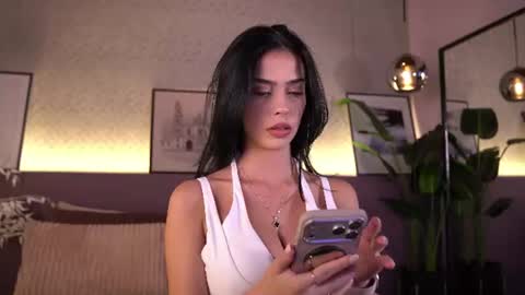 Snapshot of ellediane chatting on July 2, 2026, 10:16 pm Elle Diane online show from July 2, 2026, 10:16 pm