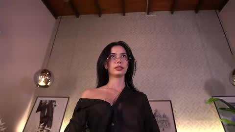 Snapshot of ellediane chatting on July 3, 2026, 10:49 pm Elle Diane online show from July 3, 2026, 10:49 pm
