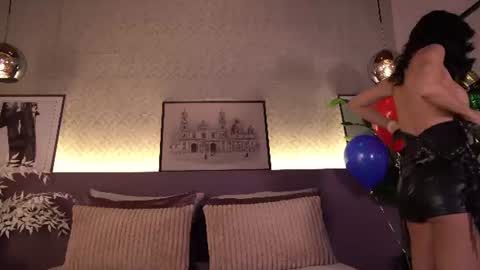 Snapshot of ellediane chatting on July 4, 2026, 10:27 pm Elle Diane online show from July 4, 2026, 10:27 pm