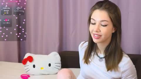 Snapshot of ellie_miller_ chatting on October 1, 2025, 7:42 pm ellie online show from October 1, 2025, 7:42 pm