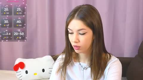 Snapshot of ellie_miller_ chatting on November 30, 2025, 8:57 pm ellie online show from November 30, 2025, 8:57 pm