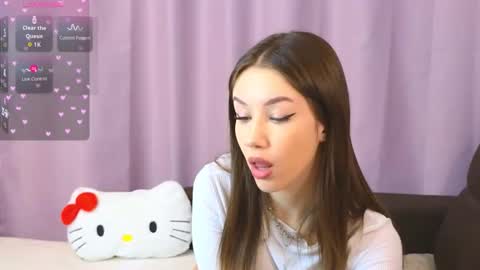 Snapshot of ellie_miller_ chatting on December 18, 2025, 7:20 pm ellie online show from December 18, 2025, 7:20 pm