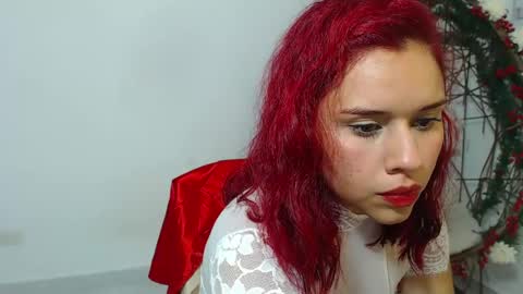 ellieconnor217 online show from June 21, 2026, 1:52 am