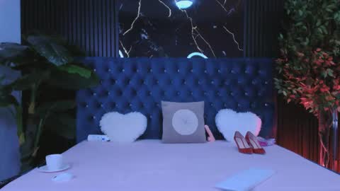 EllieKnights online show from March 16, 2026, 9:30 pm