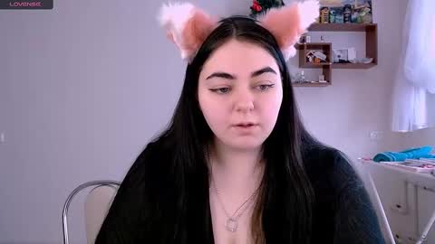 Ellie online show from February 22, 2025, 9:34 am