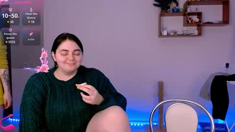 Ellie online show from February 28, 2025, 2:42 pm