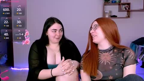 Ellie online show from March 11, 2025, 3:23 pm