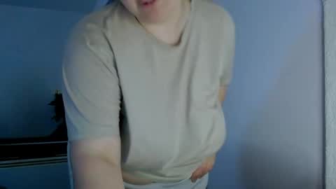 Ellie online show from April 26, 2026, 6:55 am