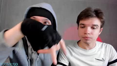 elliot_winki online show from May 11, 2026, 10:40 pm