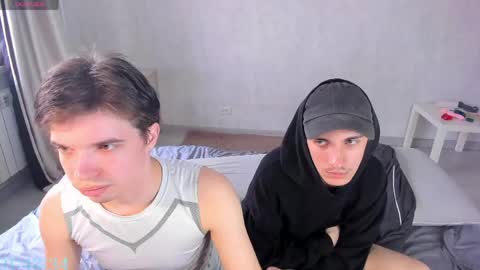 elliot_winki online show from May 15, 2026, 4:47 pm