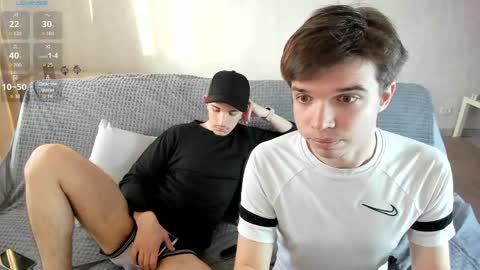 elliot_winki online show from May 17, 2026, 5:09 pm